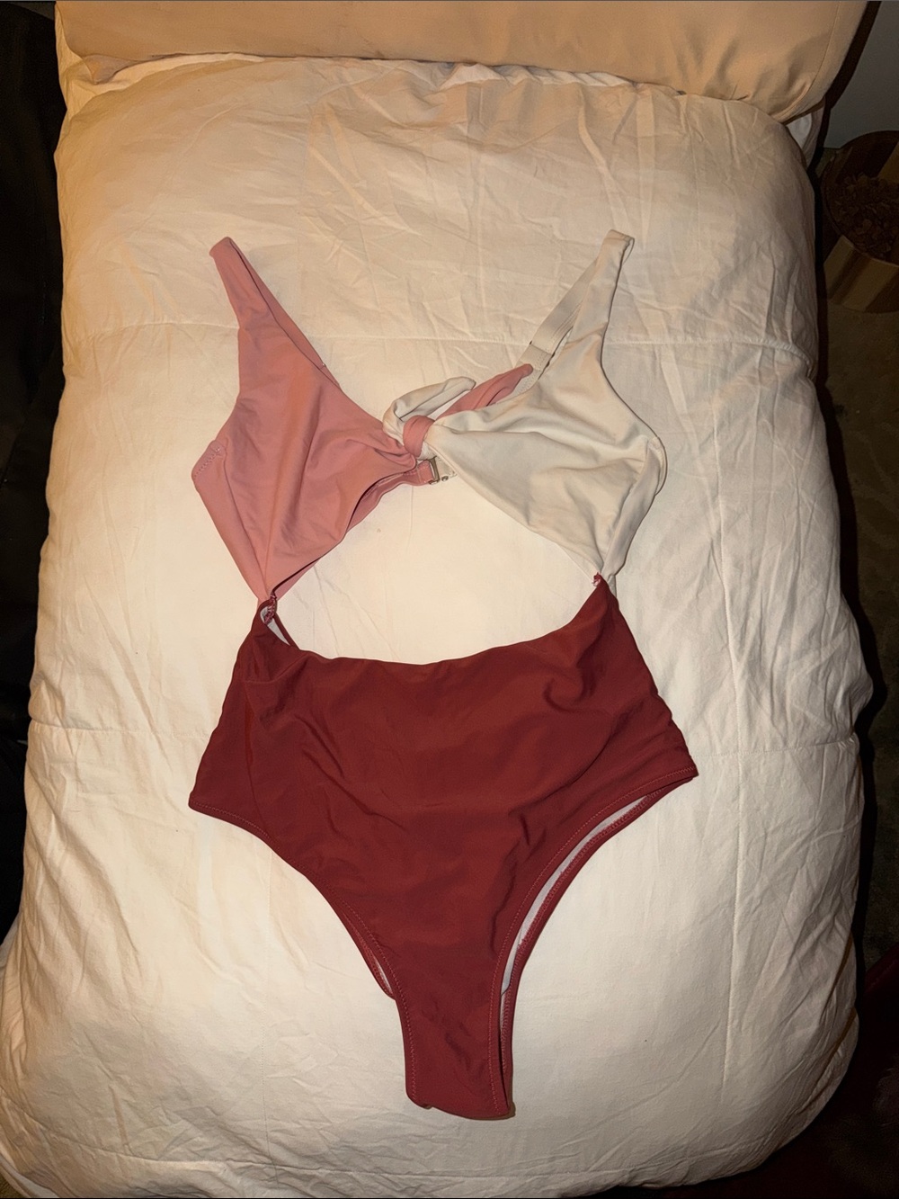 Colorblock Knot One-Piece Swimsuit in Rust, Peach and Cream